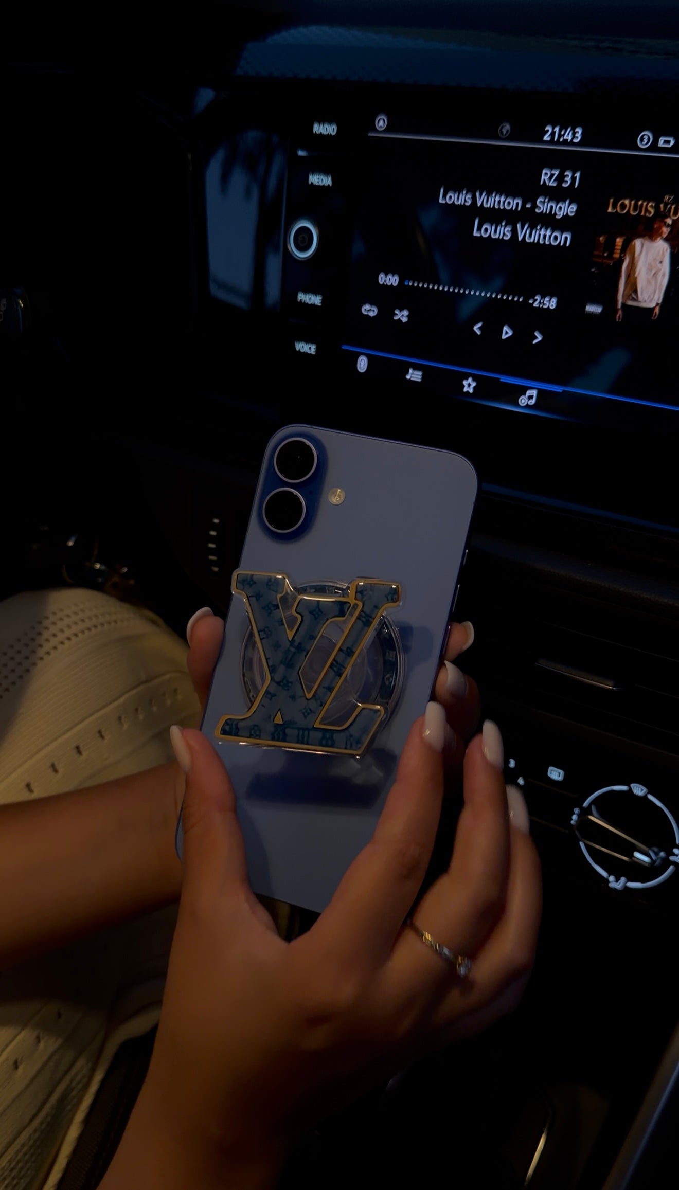 Accessoire phone grip logo lv