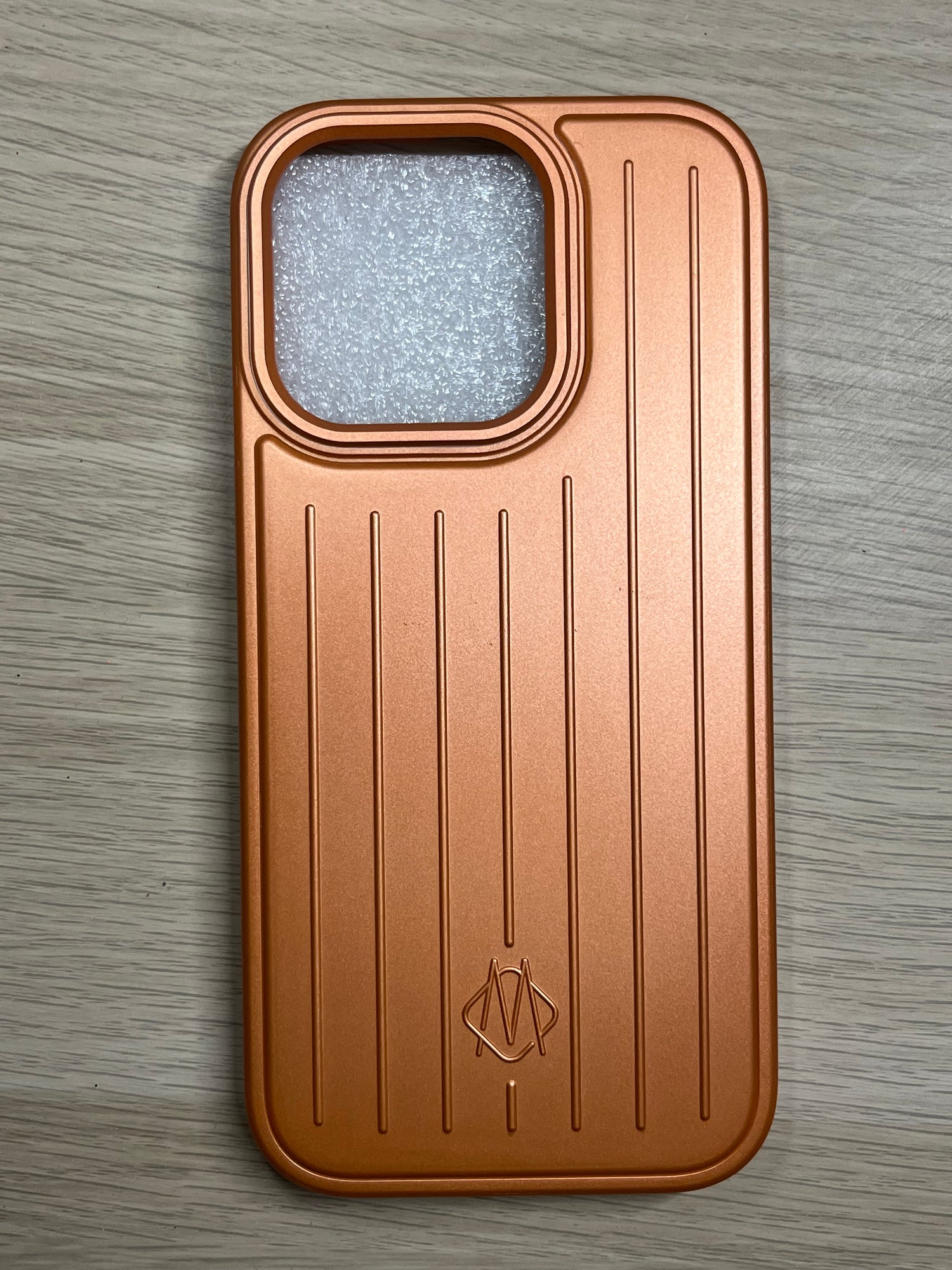 Coque RMW corail iPhone 16 plus