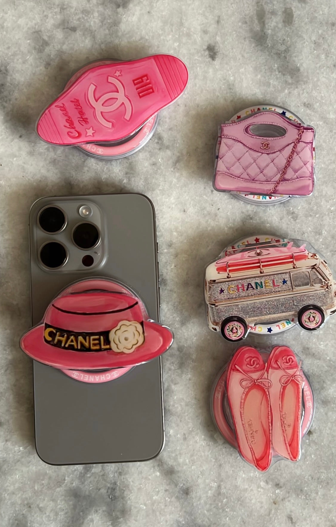 Accesoire chapeau CC rose