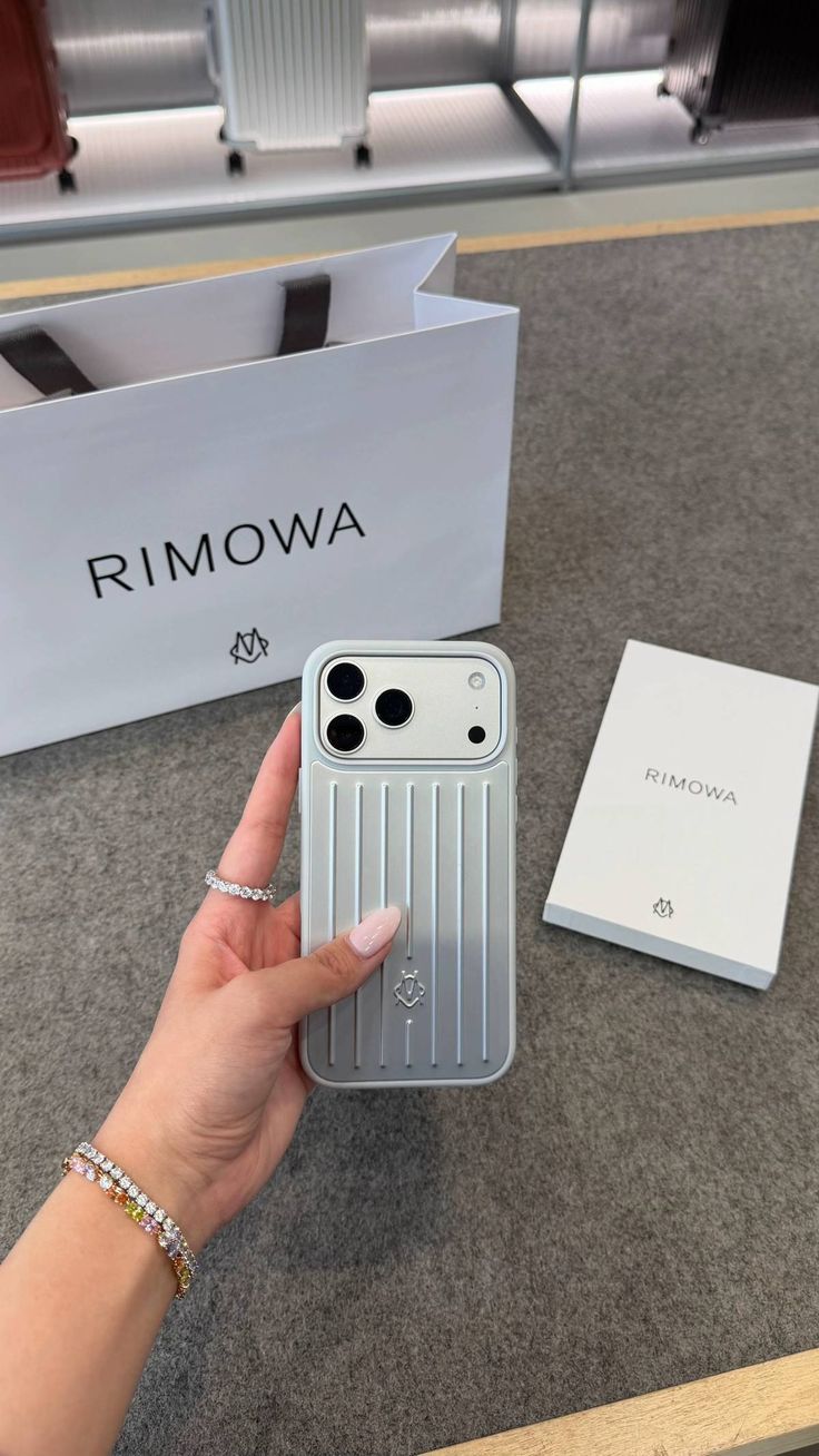 Coque rimowa iPhone 16