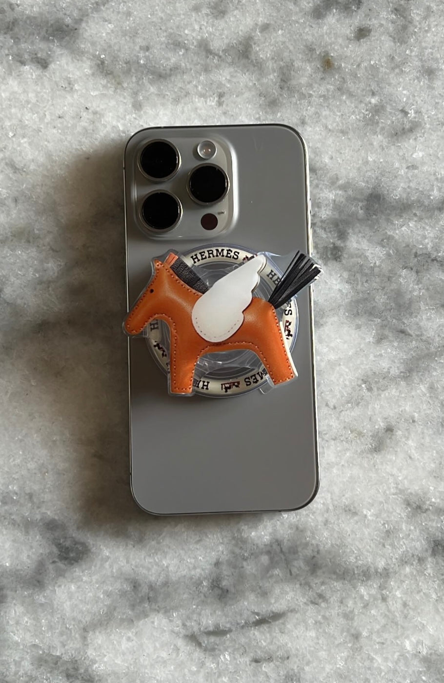 Accessoire phone cheval H