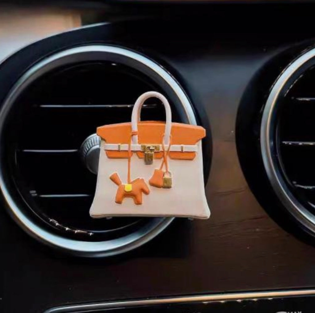 Diffuser car luxury hermès